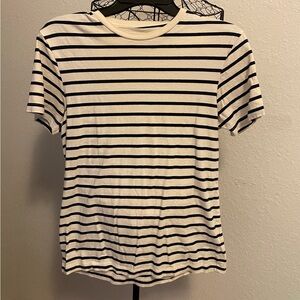 J Crew short sleeved men’s shirt size Small